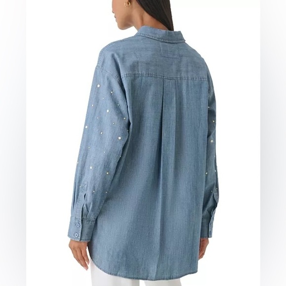 Karl Lagerfeld - NWT Imitation Pearl Blue Wash Button Down Denim Shirt Medium - Picture 3 of 16